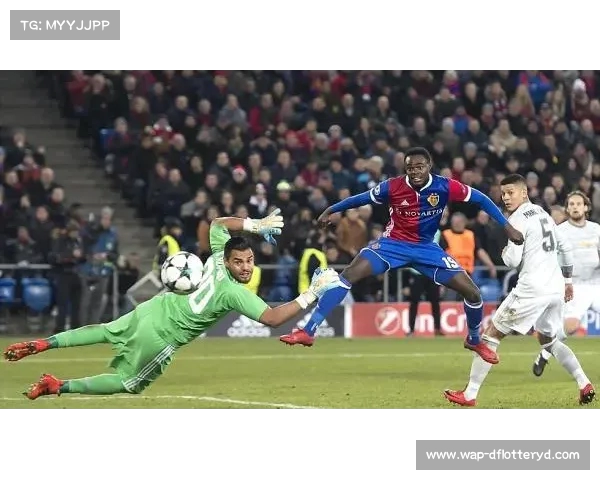 卢卡库射门精准三次挤进绝杀进球助力球队逆袭获胜 卢卡库射门精准三次挤进绝杀进球助力球队逆袭获胜